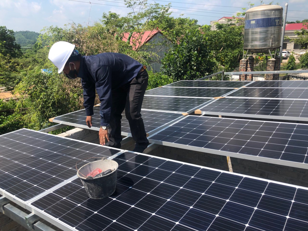 z1978505875089_74874db48a845fefe7ec6912f7290698